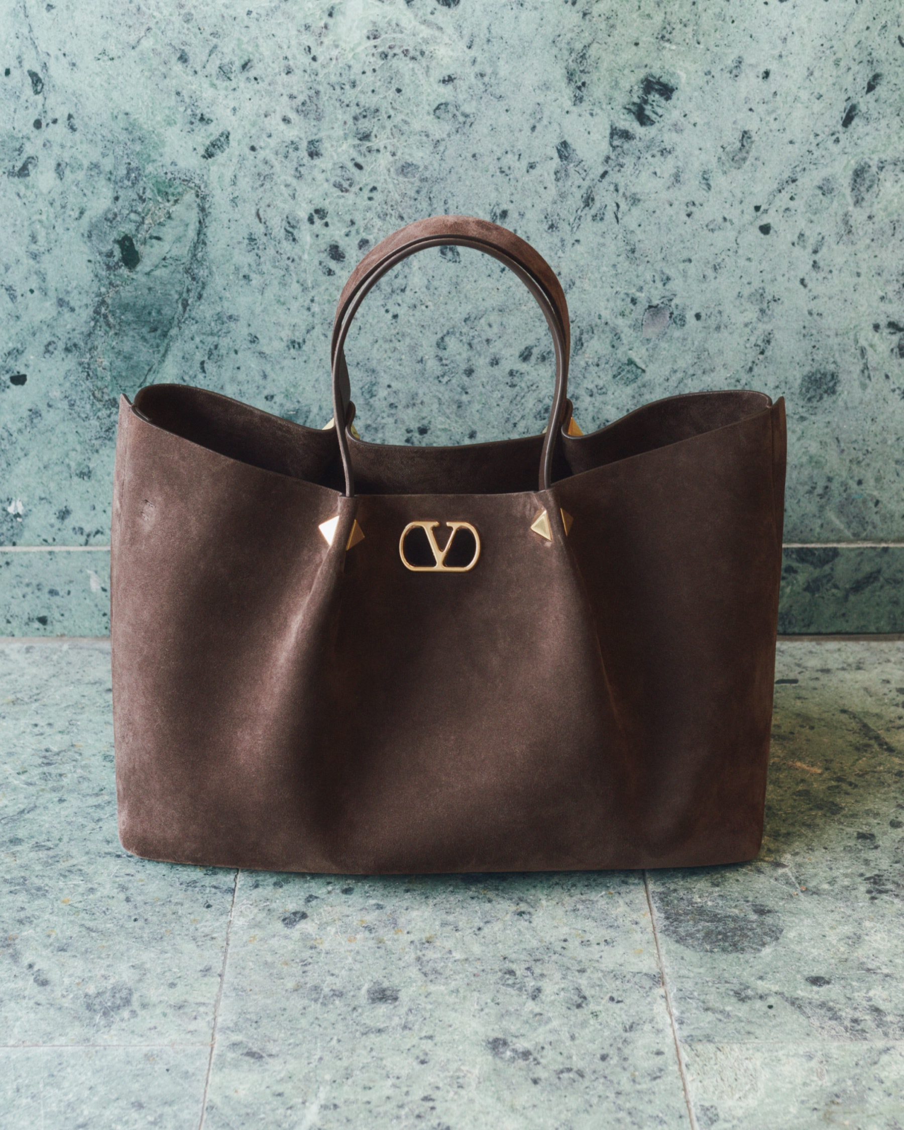 What better companion than a trusty tote bag?